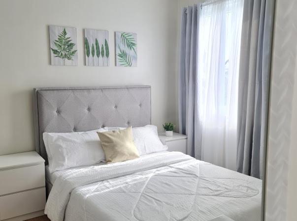 Lovely 2- Br Apartment